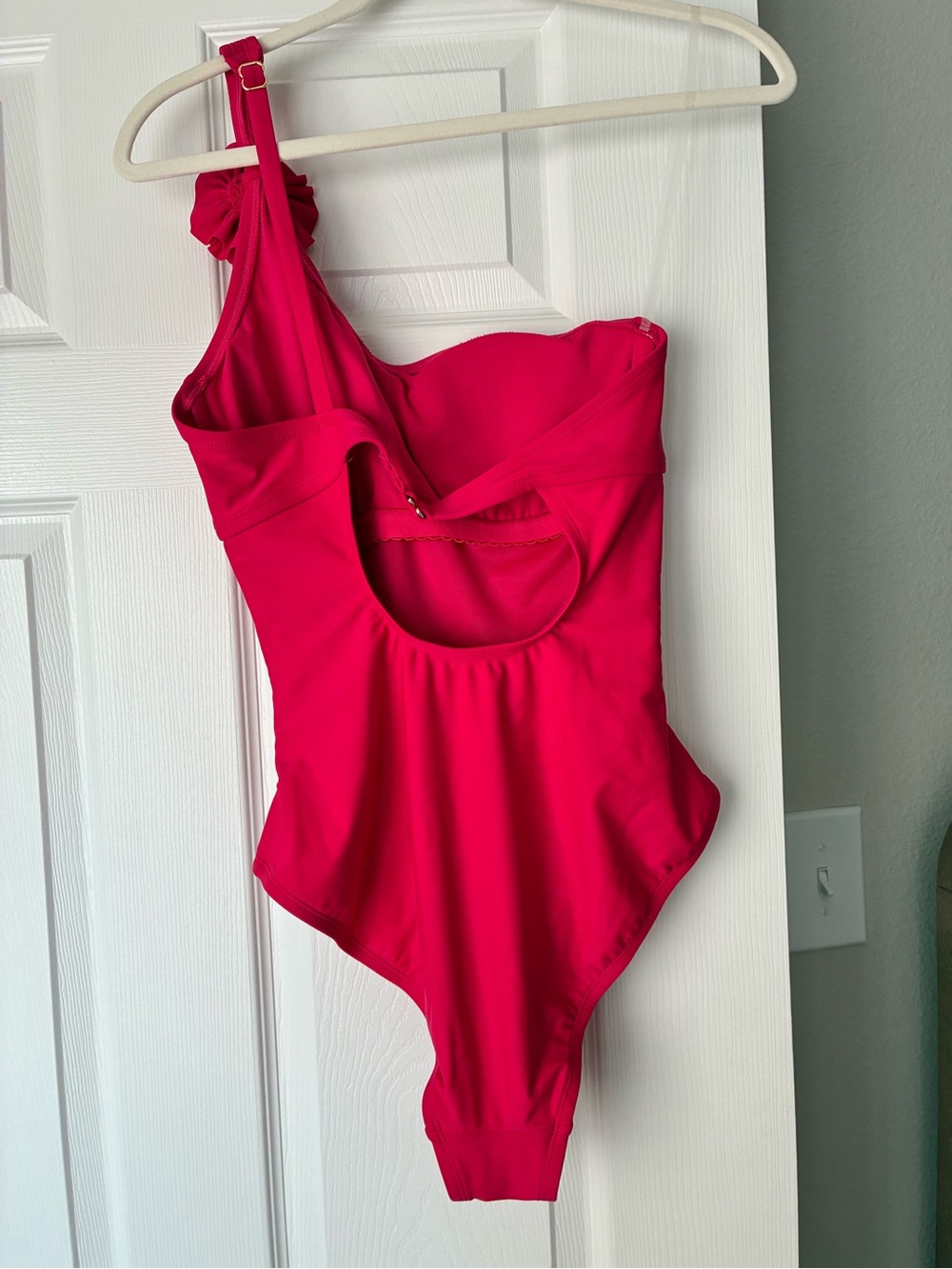 One-Shoulder Ruffled Flower Pink Swimsuit - Picture 2 of 3